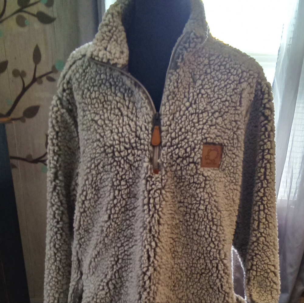 Turtle Cove Pullover Size L